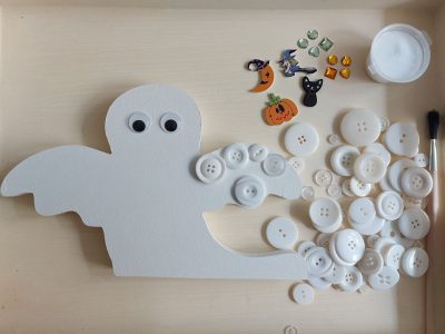 Ghoulish Button Ghost Craft Kit