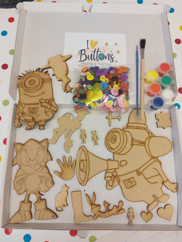Wooden Shapes to Paint and Decorate Craft Kit